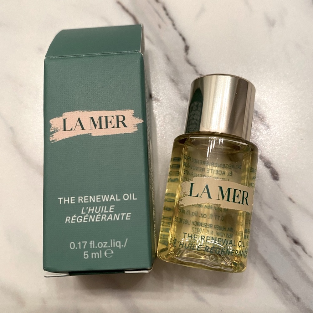 La Mer The Renewal Oil mini size, 5mL. Brand new never opened